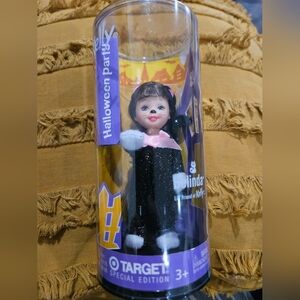 Kelly Belinda Doll. NWT. Halloween Party. (Bin15)
